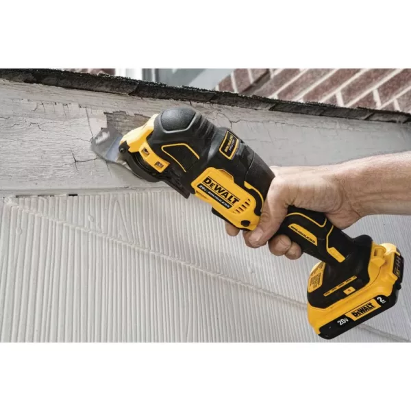 DEWALT ATOMIC 20-Volt MAX Cordless Brushless Oscillating Multi-Tool with (1) 20-Volt Battery 3.0Ah & Charger