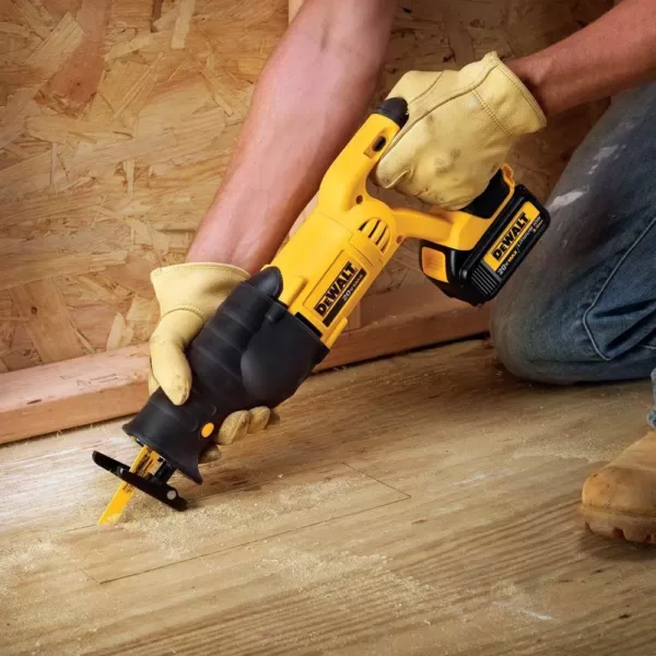 DEWALT 20-Volt MAX Cordless Reciprocating Saw (Tool-Only)