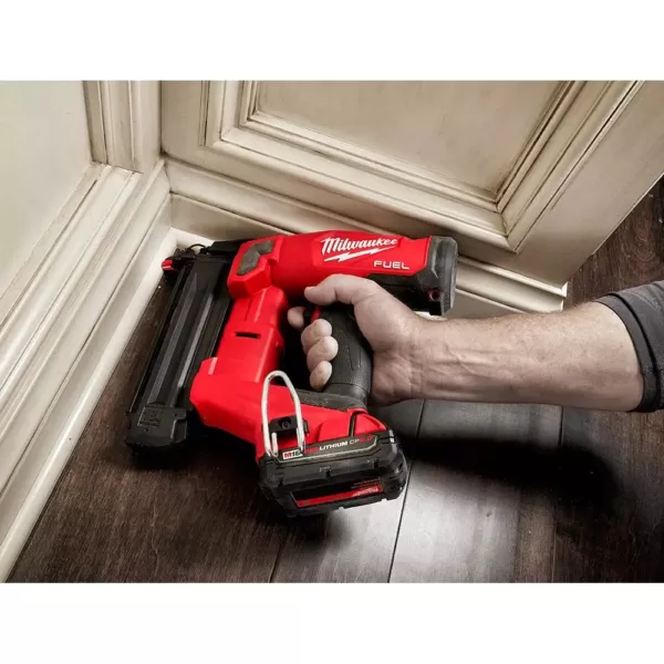 Milwaukee M18 FUEL 18-Volt 18-Gauge Lithium-Ion Brushless Cordless Gen II Brad Nailer and Clear Performance Safety Glasses