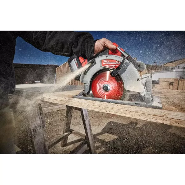 Milwaukee M18 FUEL 18-Volt Lithium-Ion Brushless Cordless 7-1/4 in. Circular Saw (Tool-Only)