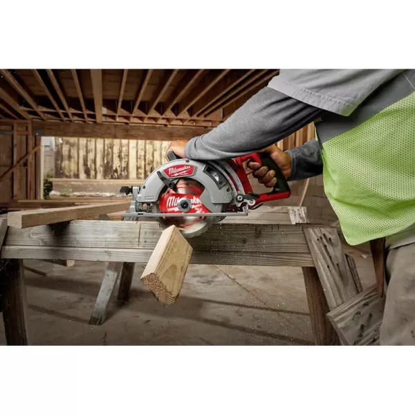 Milwaukee M18 FUEL 18-Volt 7-1/4 in. Lithium-Ion Cordless Rear Handle Circular Saw Kit with 12.0 Ah Battery and Rapid Charger