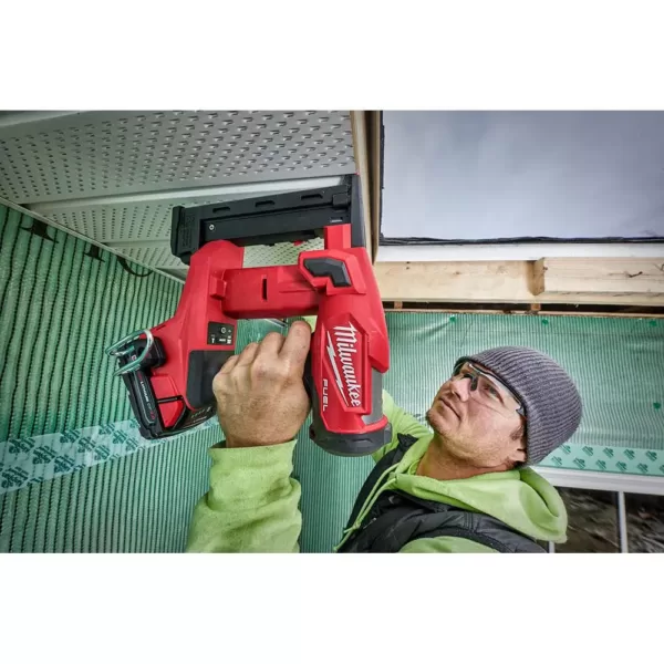 Milwaukee M18 FUEL 1/4 in. 18-Volt 18-Gauge Lithium-Ion Brushless Narrow Crown Stapler and Clear Performance Safety Glasses